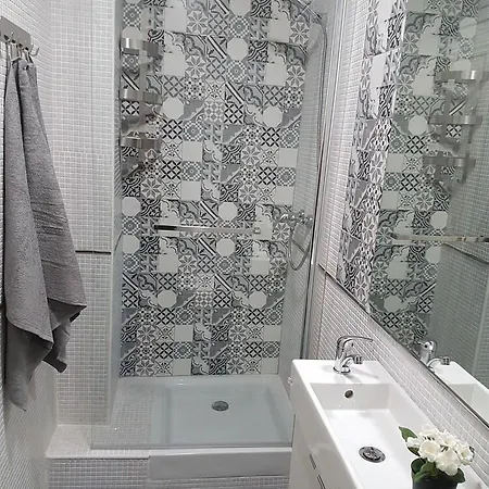 公寓 Homemalaga La Merced 马拉加